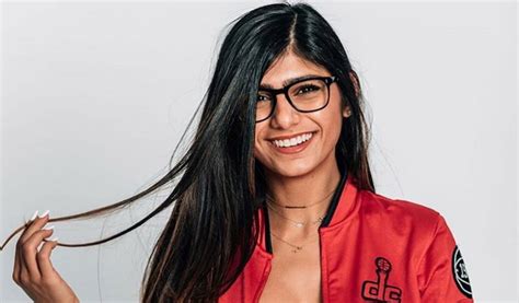 mia khalifa follando|Mia Khalifa Follando Videos Porno 